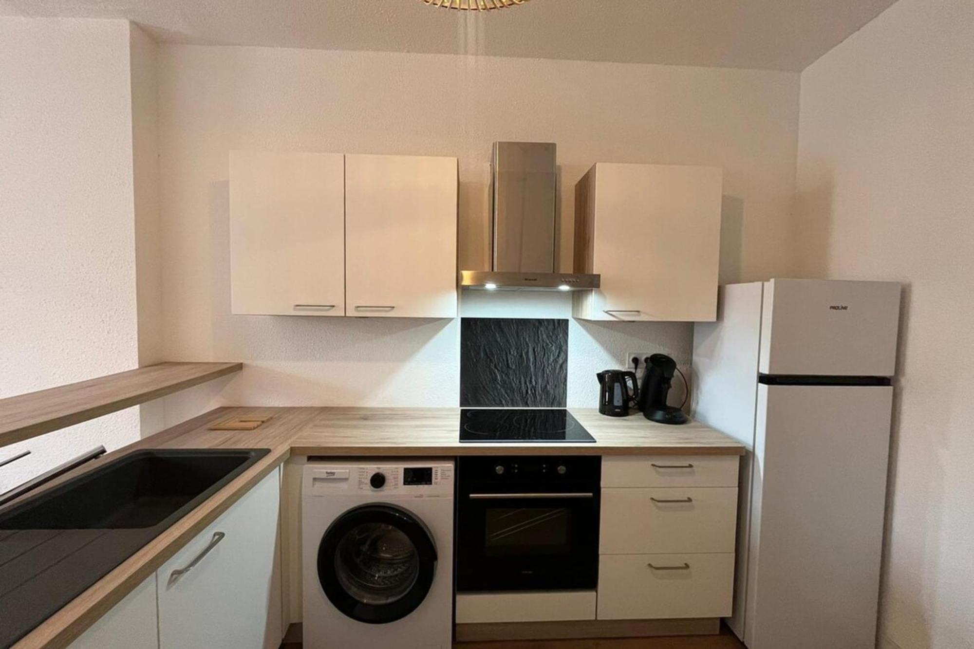 Le Cocon - Wifi - Cour Privative - Proche Halles Narbonne Buitenkant foto